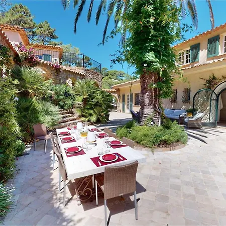 Villa Sunbeach Park