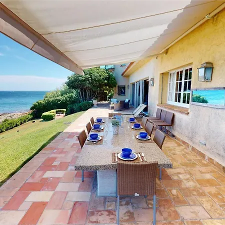 Villa Sunbeach Park *